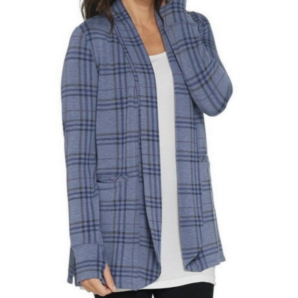 Cuddl Duds blue plaid cardigan!